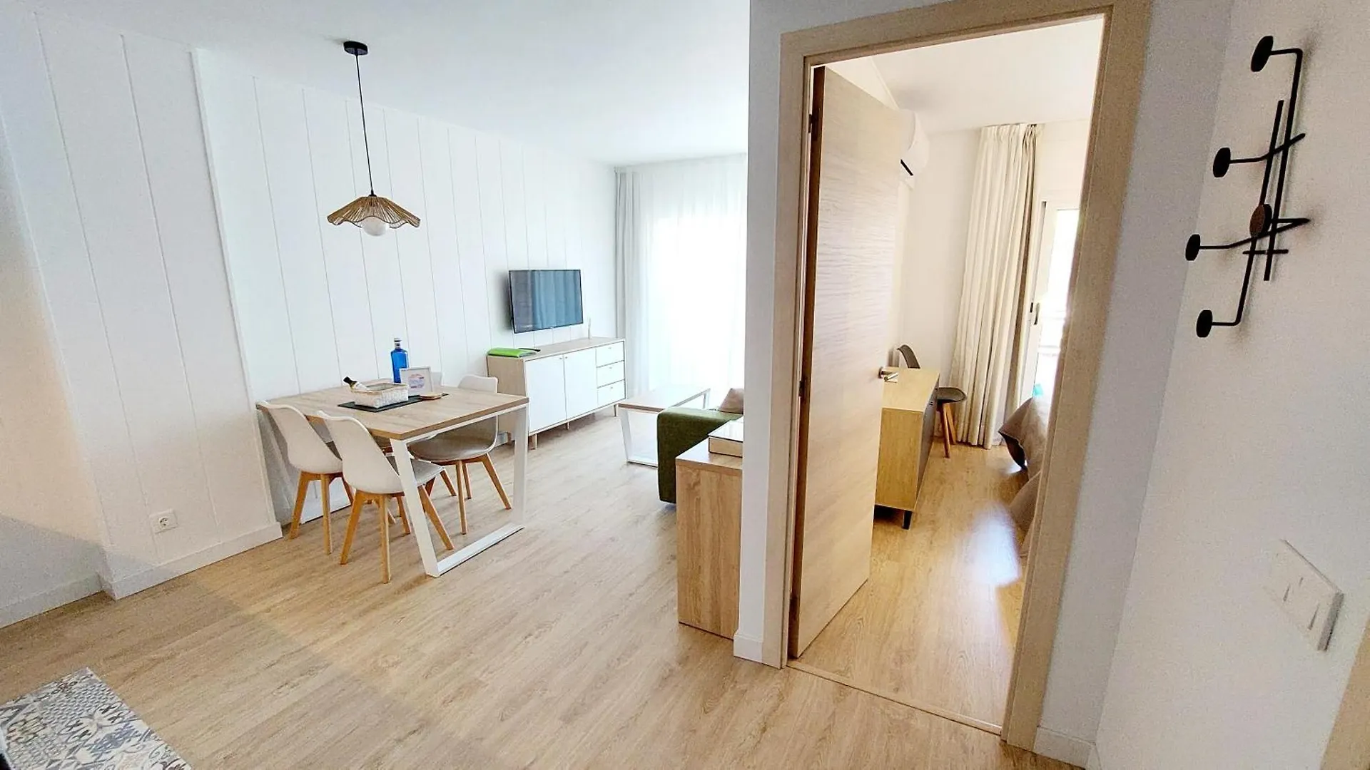 Apartamento Primera línea y vistas al mar con piscina *M* L'Estartit
