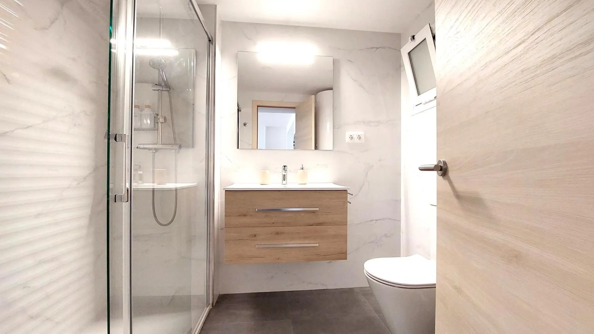 Apartamento Primera línea y vistas al mar con piscina *M* L'Estartit